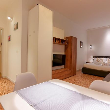 M&M Apartment Болонья Екстер'єр фото