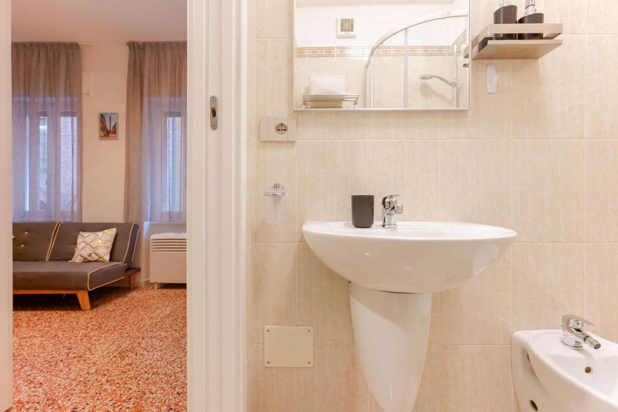 M&M Apartment Болонья Екстер'єр фото